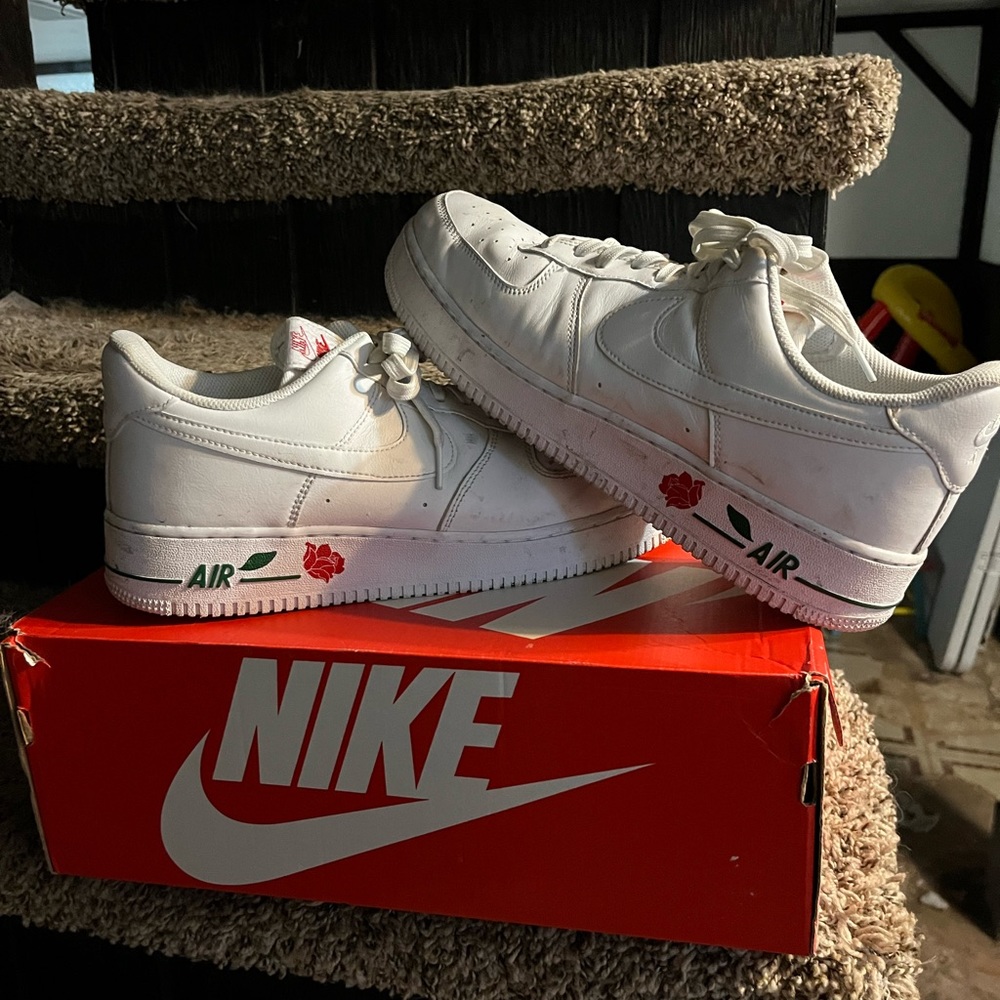 Mens Nike shoes
